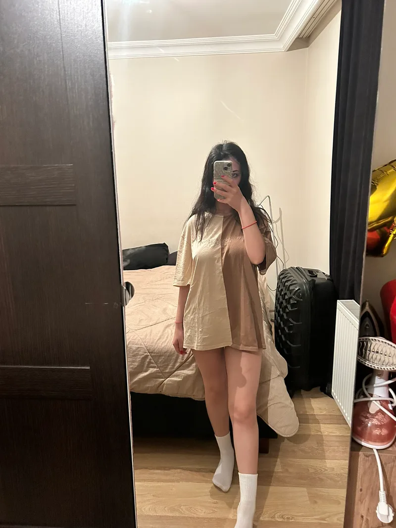 Arzu Beylerbeyi 20 yaşında eve gelen — fotoğraf 1
