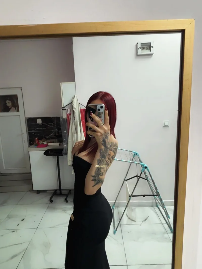 Asli Örnek 27 yaşında esmer — fotoğraf 4