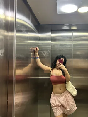 Başak — İçerenköy escort ilanı