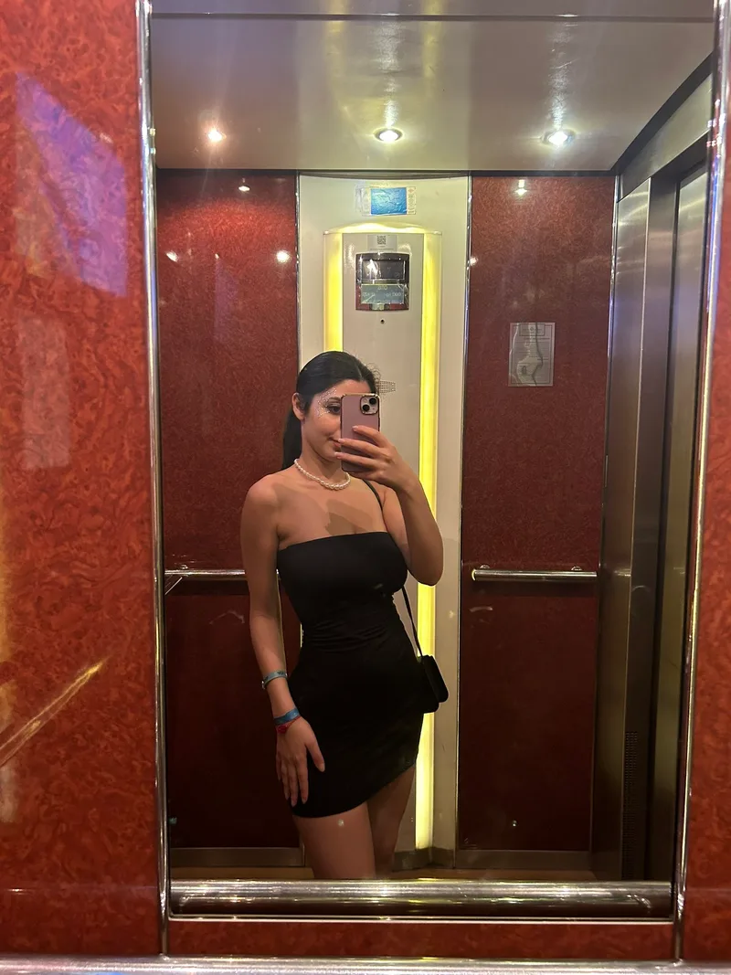 Beril Fulya 30 yaşında gecelik kalan — fotoğraf 1