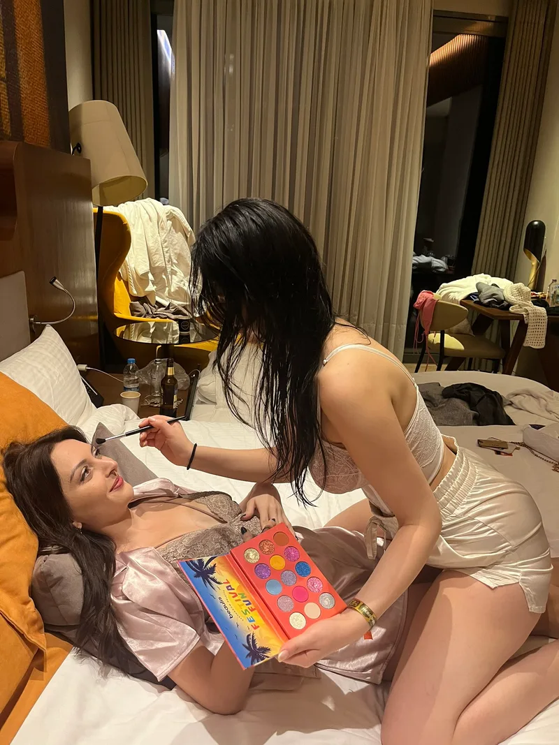 Nihan Cevizli 26 yaşında kumral — fotoğraf 1