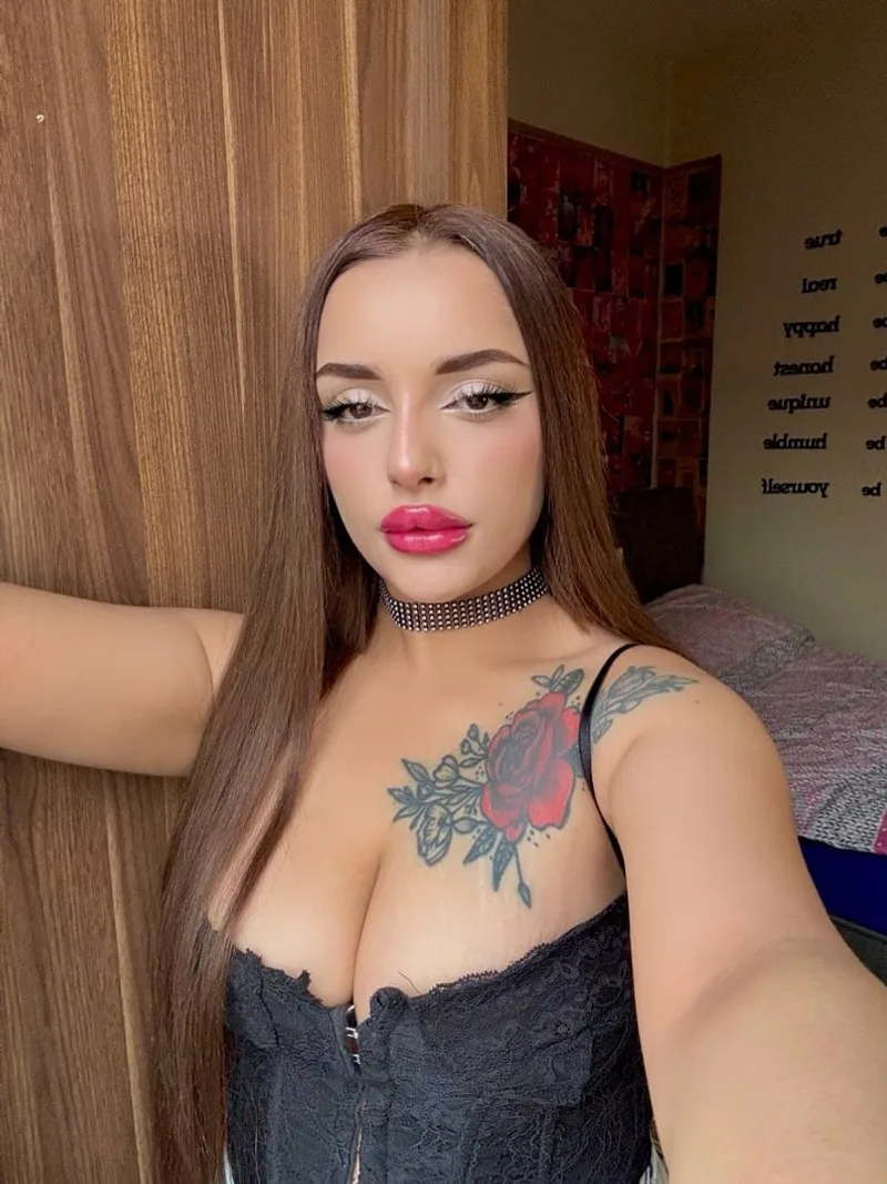 Sueda Mecidiyeköy 22 yaşında uzun boylu — fotoğraf 4